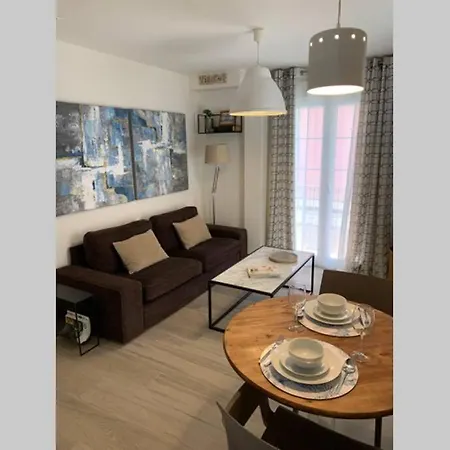 Centrico La Llum 1a Apartment
