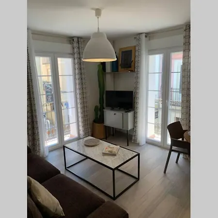 Centrico La Llum 1a Apartment